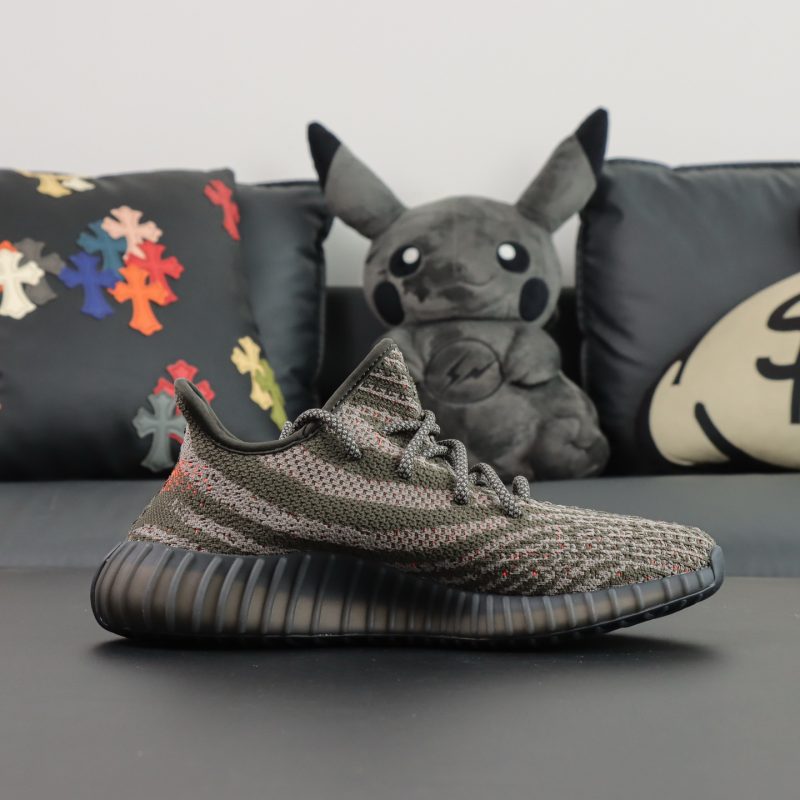 Inside view showing grey-black knit on Yeezy 350 Carbon Beluga replica