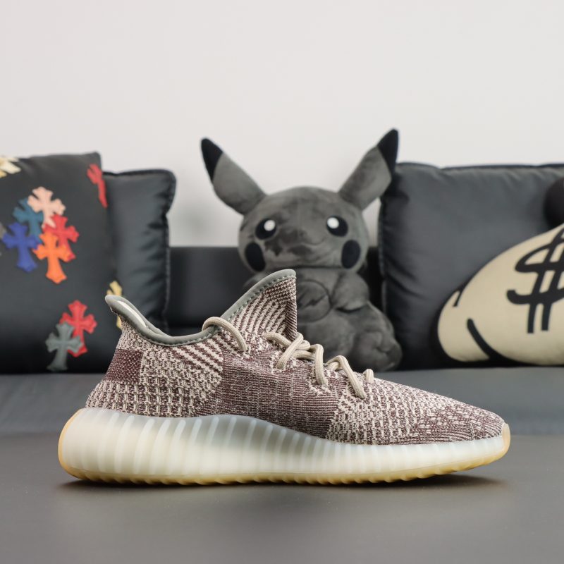 Inside view of Zyon Yeezy 350 reps with dark translucent stripe and knit texture